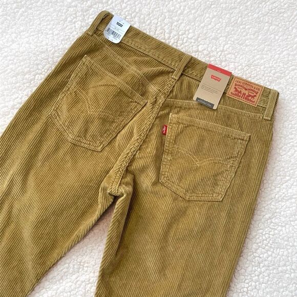 Levi’s Straight Leg Khaki Corduroy Pants NWT - Picture 2 of 9